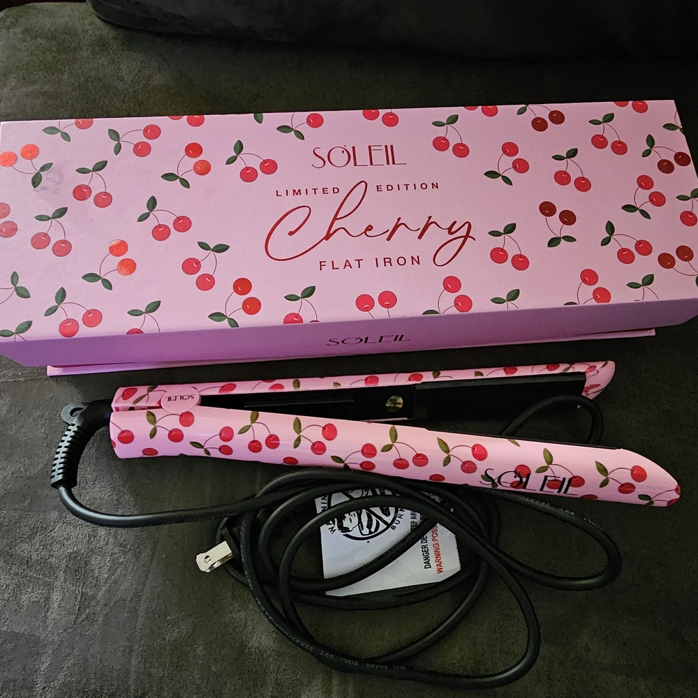 Cherry Flat Iron - Pink